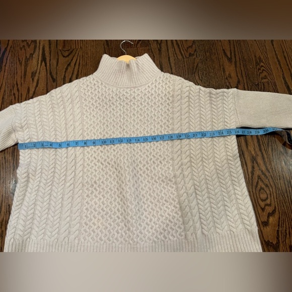 AYR Ivory Le Square Kable Knit Mock Neck Sweater Size Small 100% wool fisherman - Picture 9 of 10